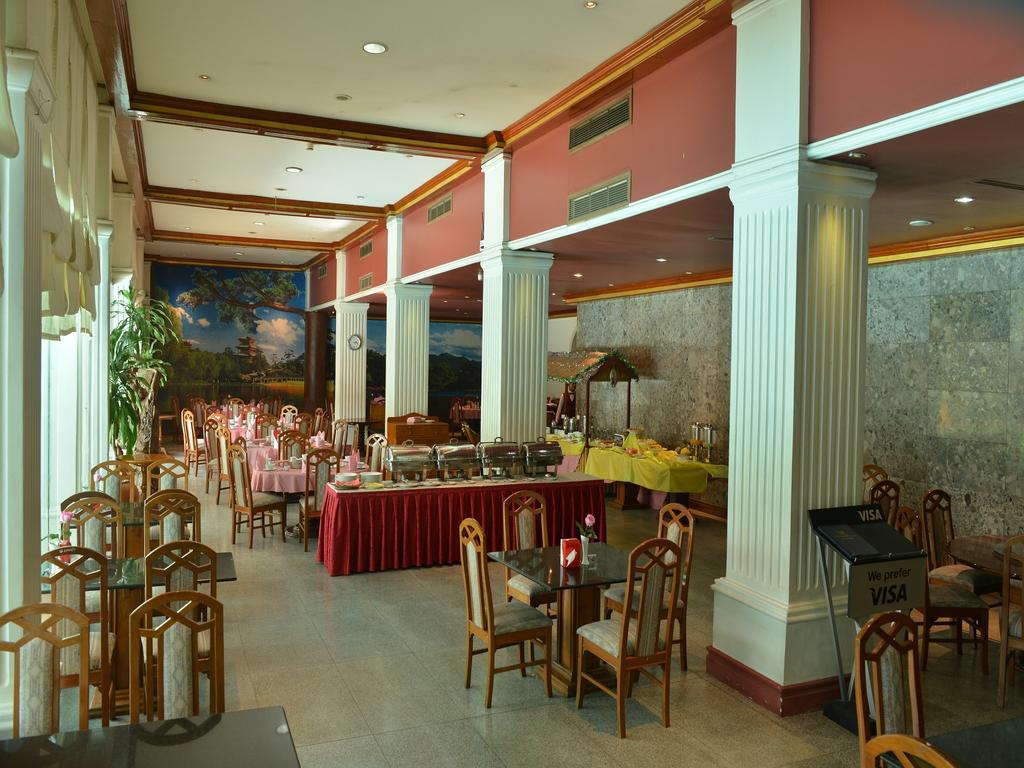 Golden Butterfly Hotel Rangun Kültér fotó